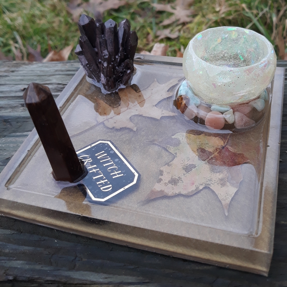 Trinket tray Jewelry holder witch crafted - Picture 1 of 3